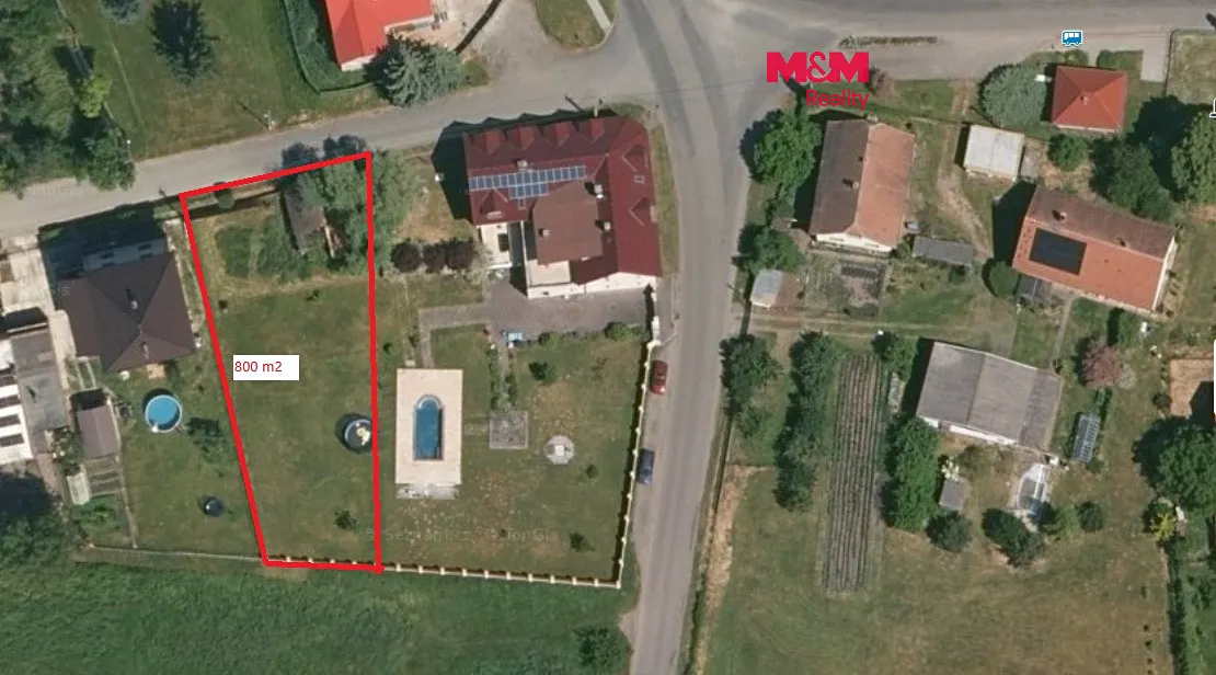 Prodej stavebního pozemku 800 m²